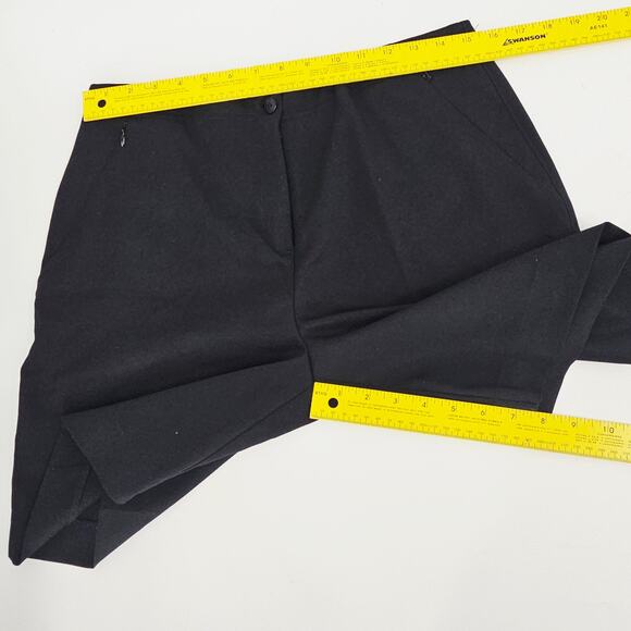 Bolle Black Golf Short Bermuda Women's Size 8 M Minimalist Preppy 3456 - Picture 4 of 6